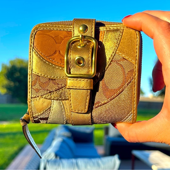 Coach Metallic Gold Signature Patchwork Bifold Wallet - Picture 1 of 16